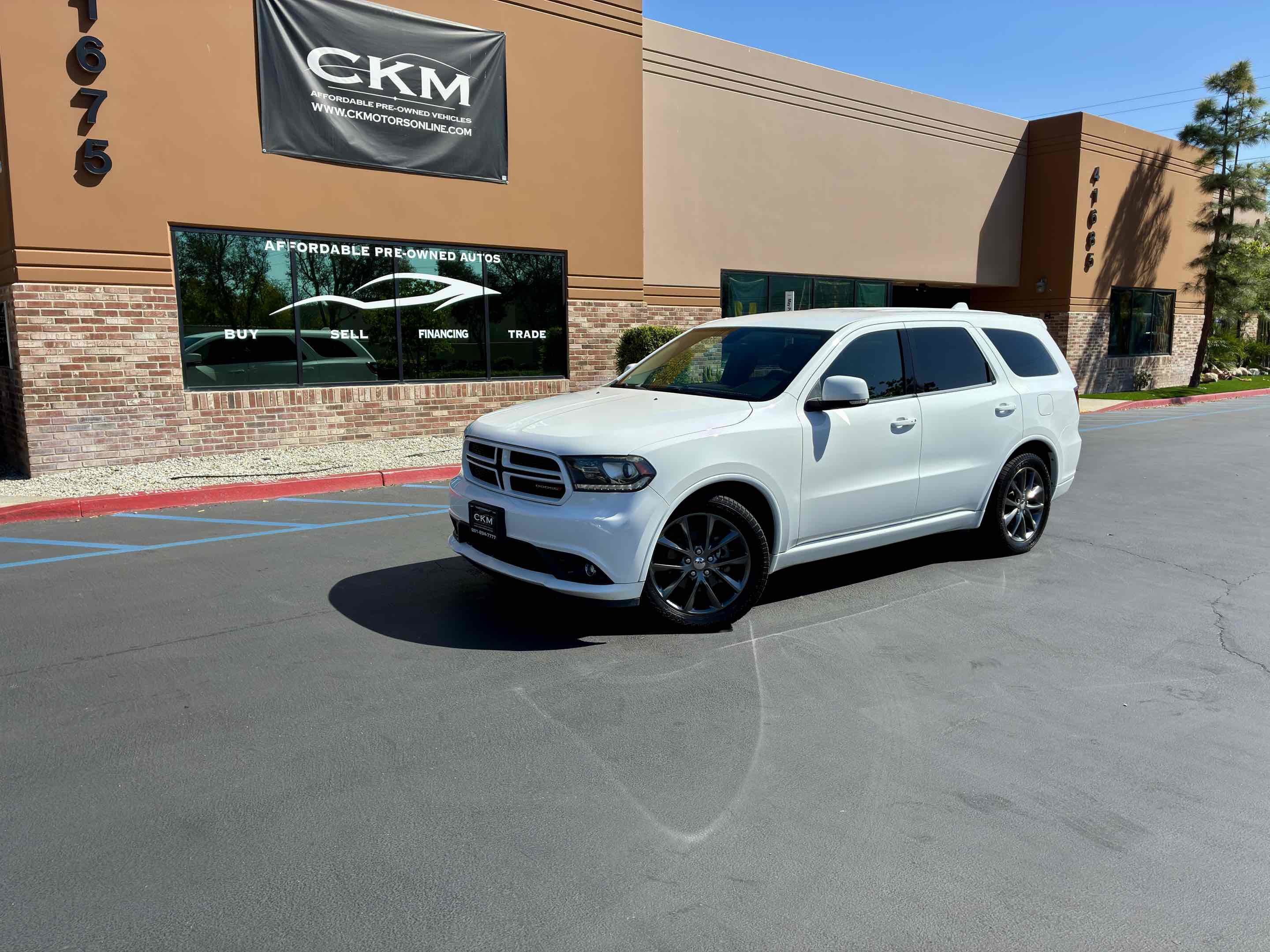 Used 2017 Dodge Durango GT w/ Nav & Power Liftgate Group RWD image 2