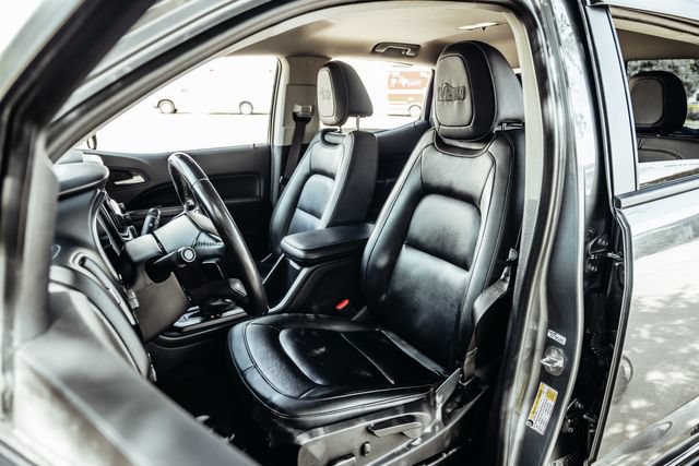 Used 2019 Chevrolet Colorado ZR2 w/ Colorado ZR2 Bison Edition AWD/4WD image 6