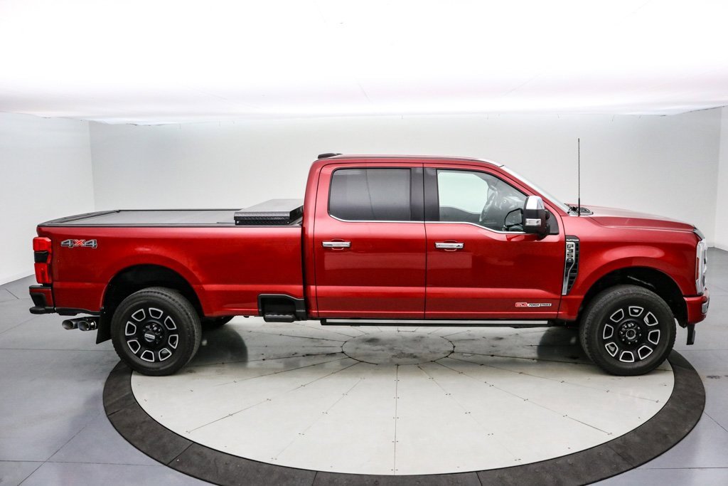 Certified 2024 Ford F350 Platinum image 3