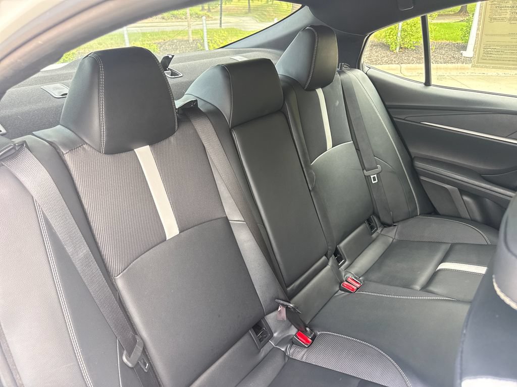 Used 2025 Toyota Camry SE FWD image 34