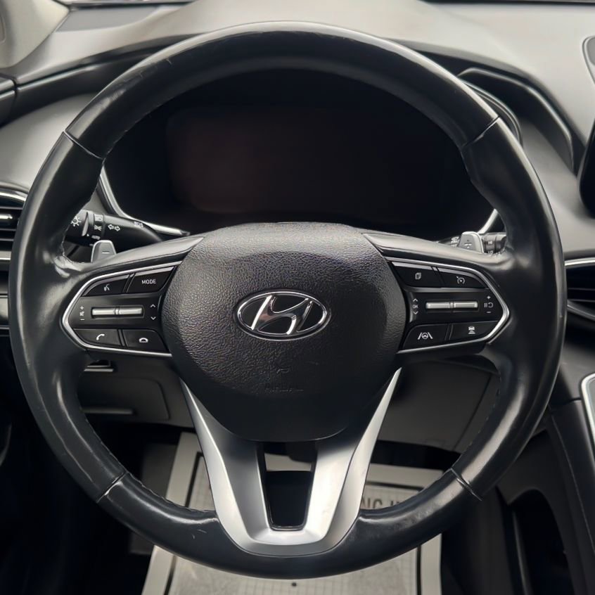 Used 2021 Hyundai Santa Fe Limited w/ Cargo Package image 18