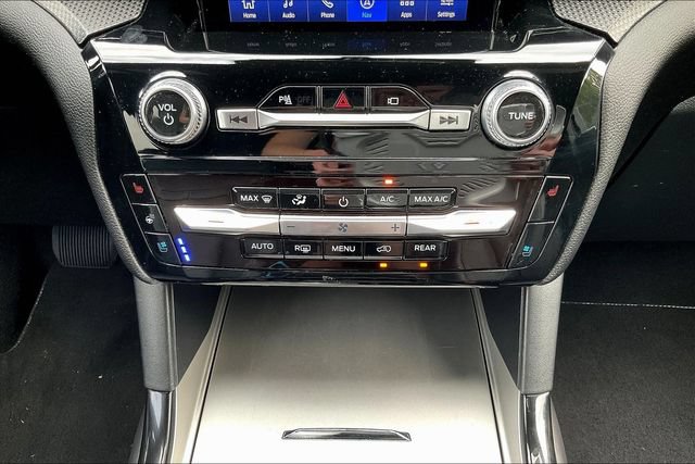 Used 2023 Ford Explorer ST w/ Equipment Group 401A AWD/4WD image 17