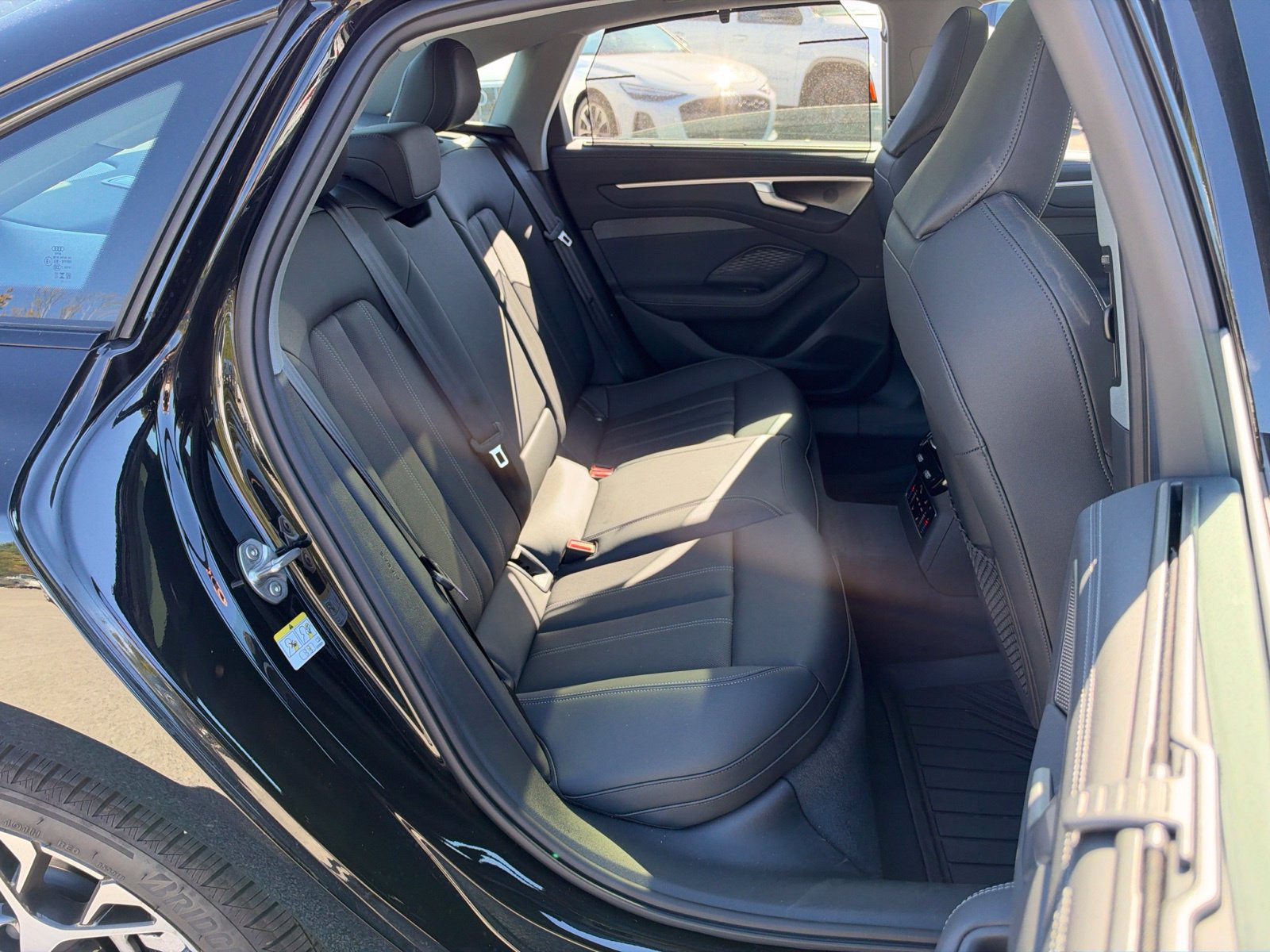 Used 2026 Audi A6 Premium Plus w/ Premium Plus Package AWD/4WD image 33