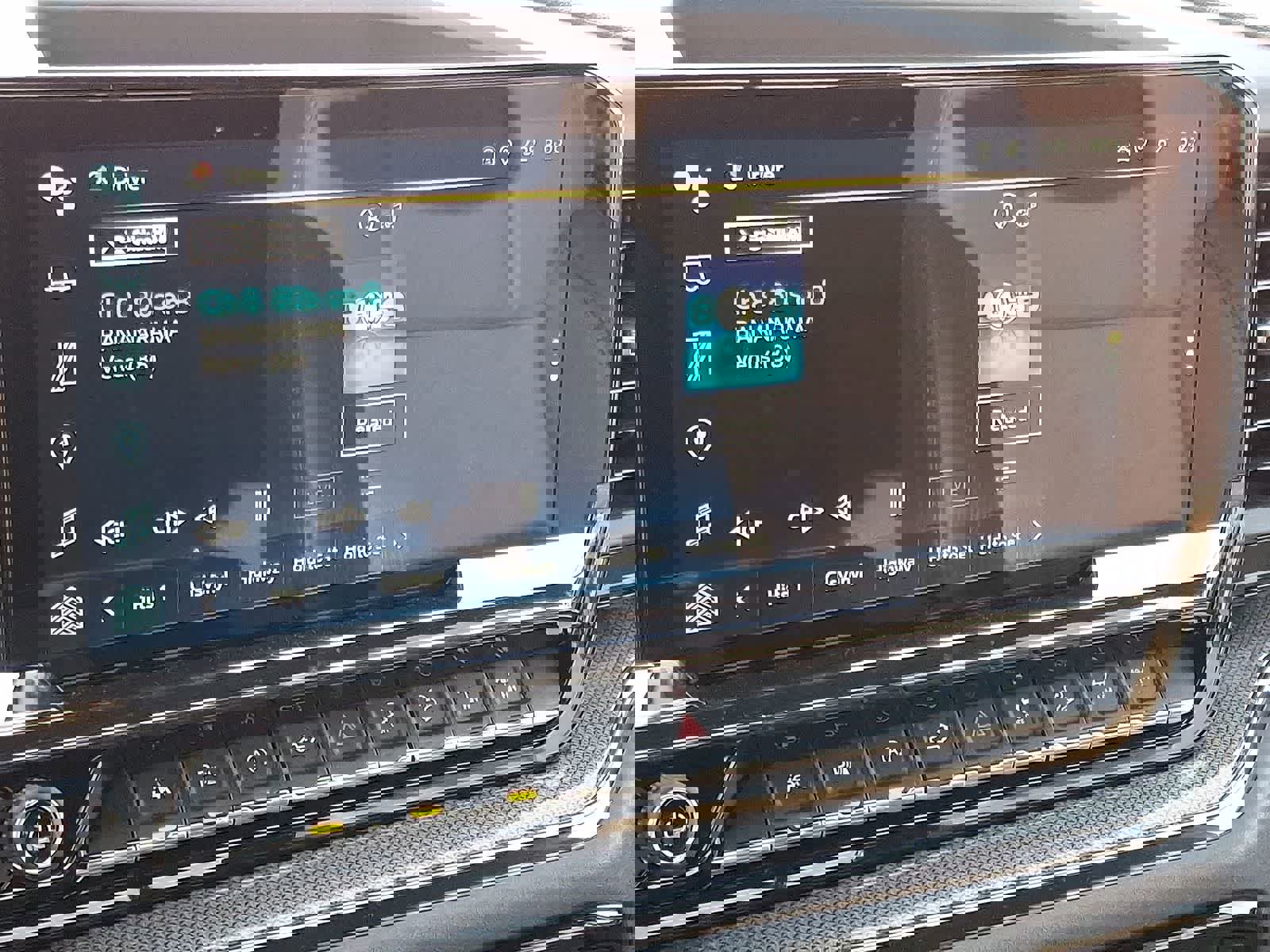 Used 2023 Chevrolet Silverado 1500 ZR2 w/ Technology Package image 19