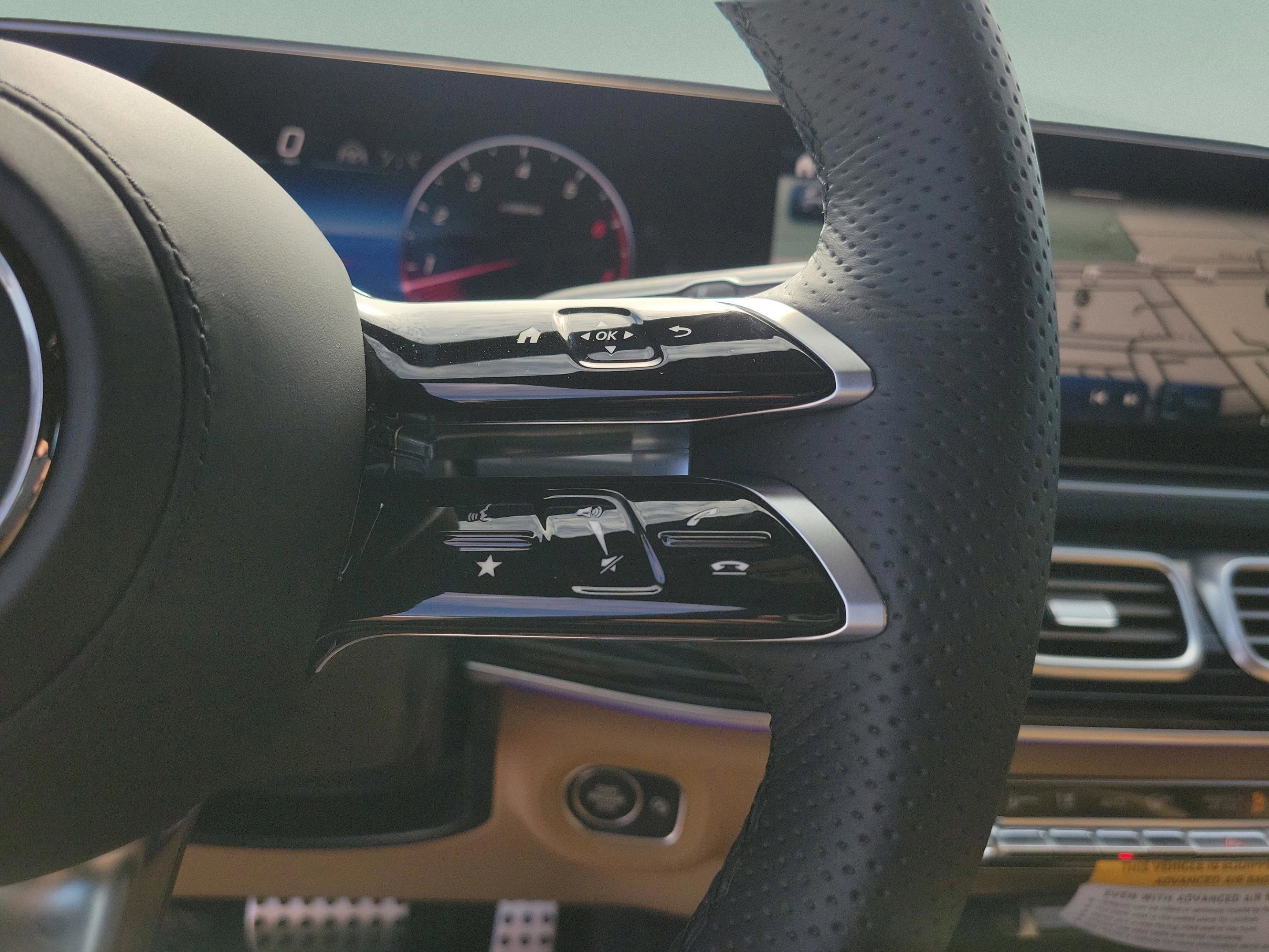 New 2026 Mercedes-Benz GLS 450 4MATIC image 24