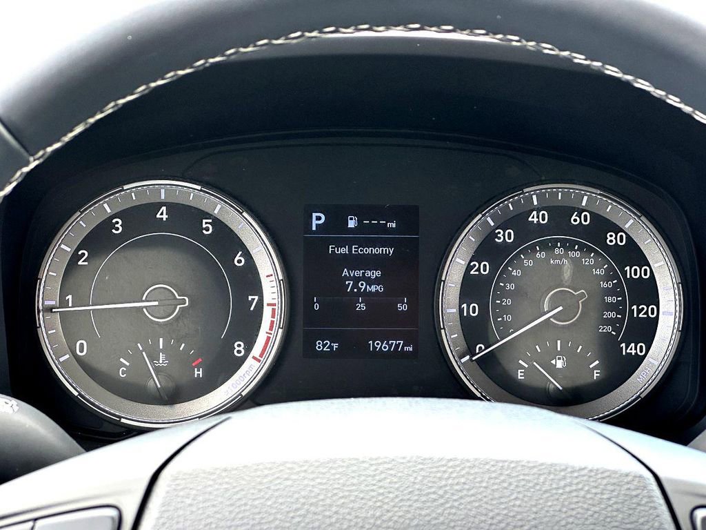 Used 2022 Hyundai Venue SEL FWD image 26