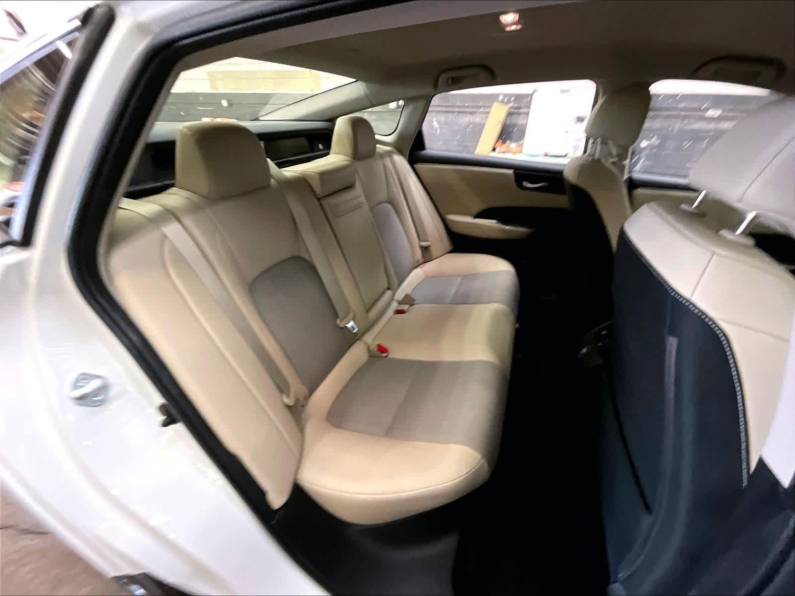 Used 2018 Honda Clarity Plug-In Hybrid image 29