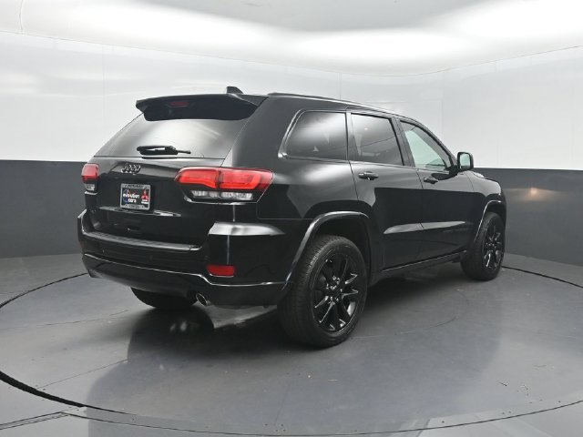 Used 2019 Jeep Grand Cherokee Altitude AWD/4WD image 25