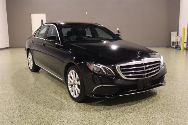 Used 2019 Mercedes-Benz E 300 image 1