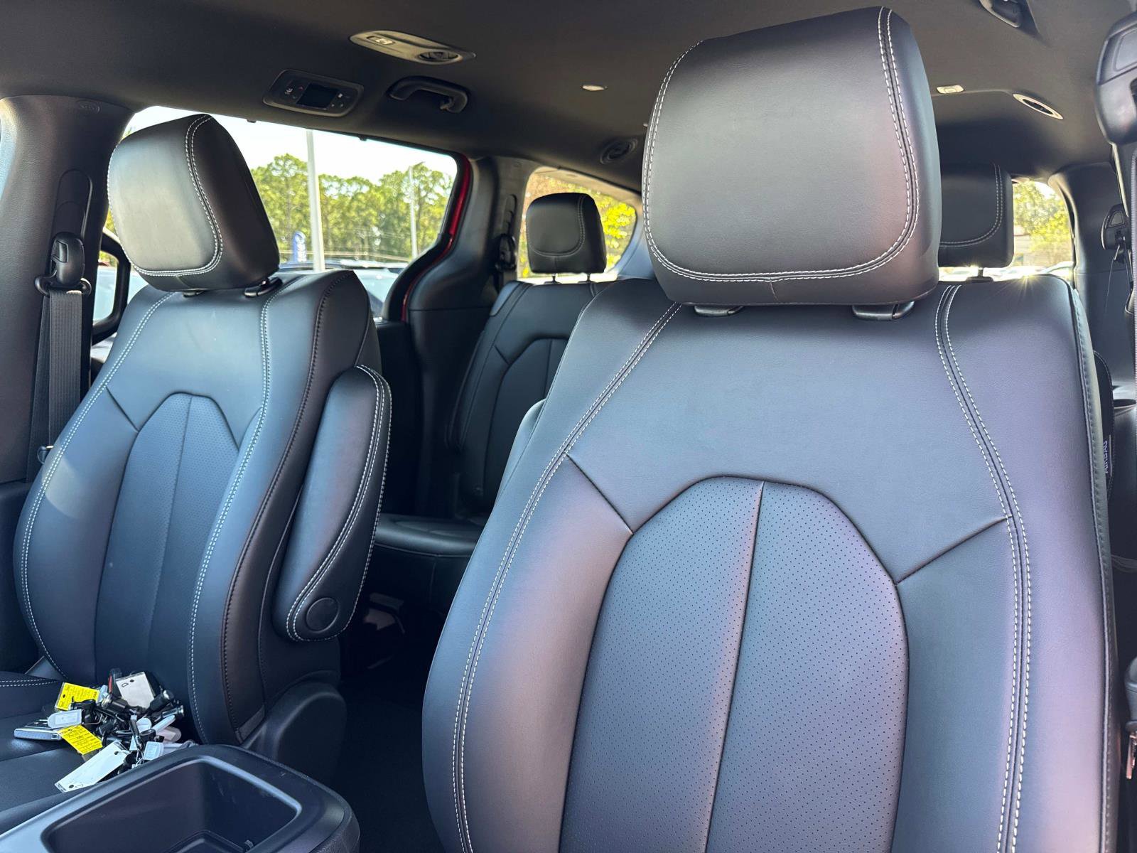 New 2026 Chrysler Pacifica Select image 20