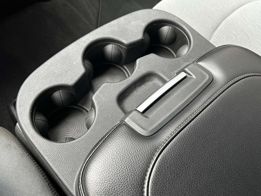 Used 2022 RAM 2500 Big Horn image 32