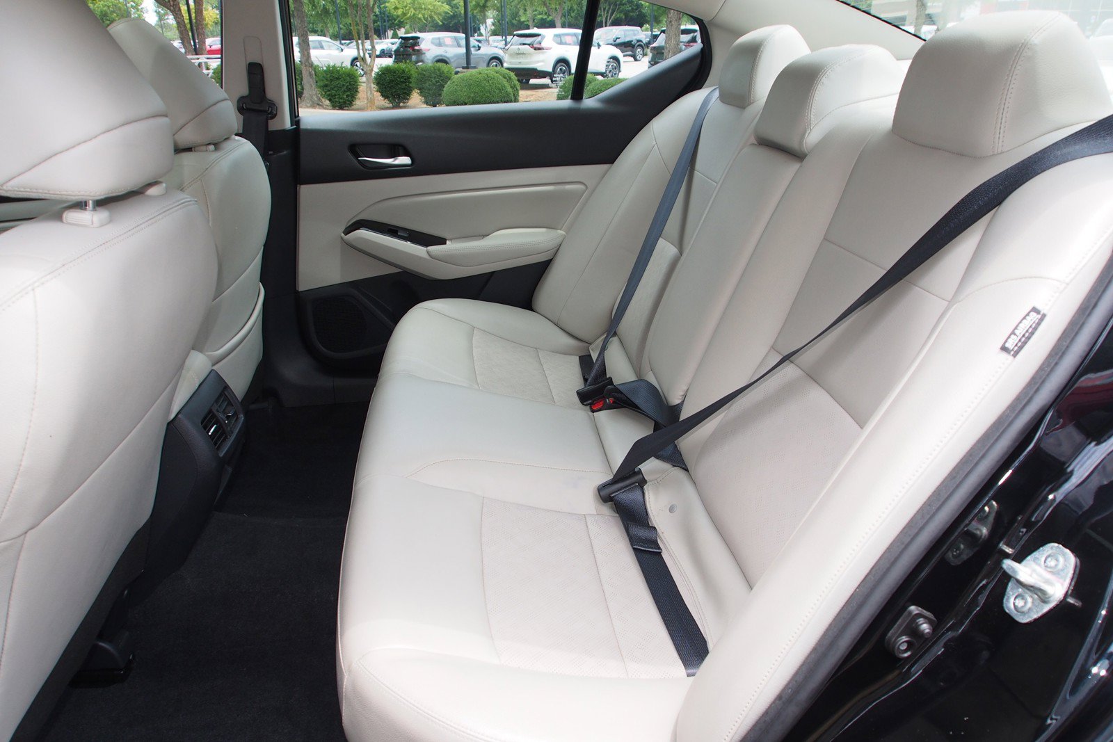 Used 2023 Nissan Altima 2.5 SL AWD/4WD image 19