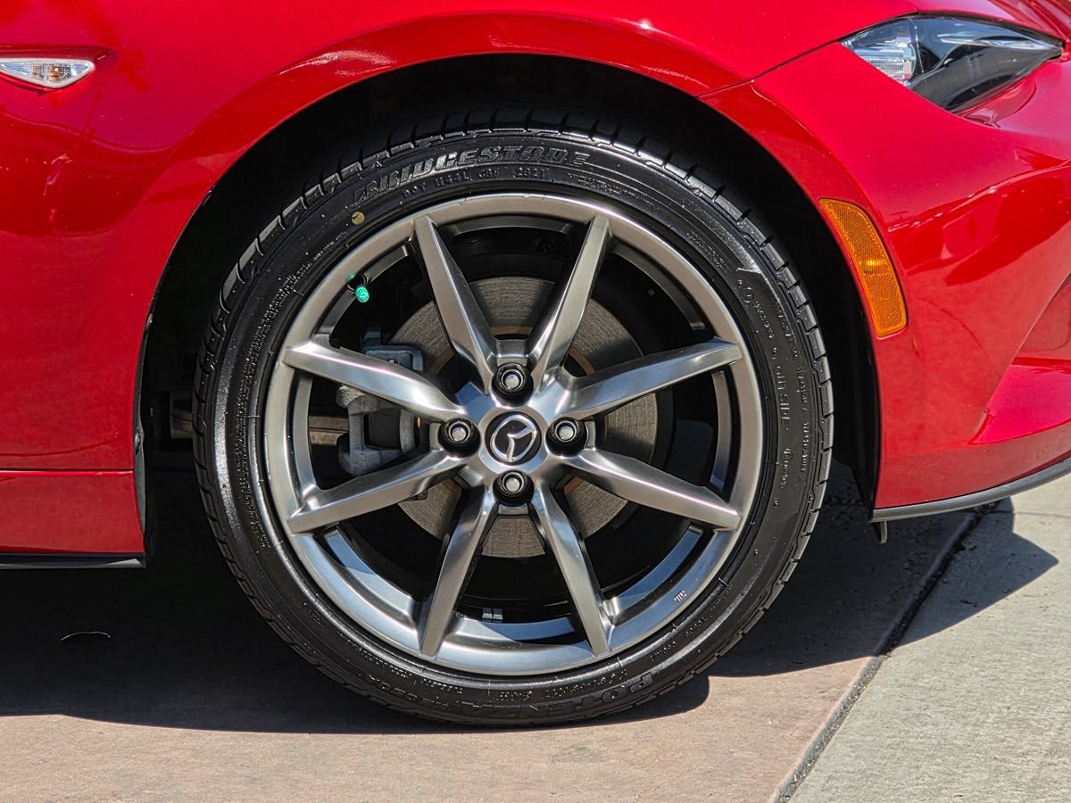 Used 2016 MAZDA MX-5 Miata Grand Touring RWD image 13