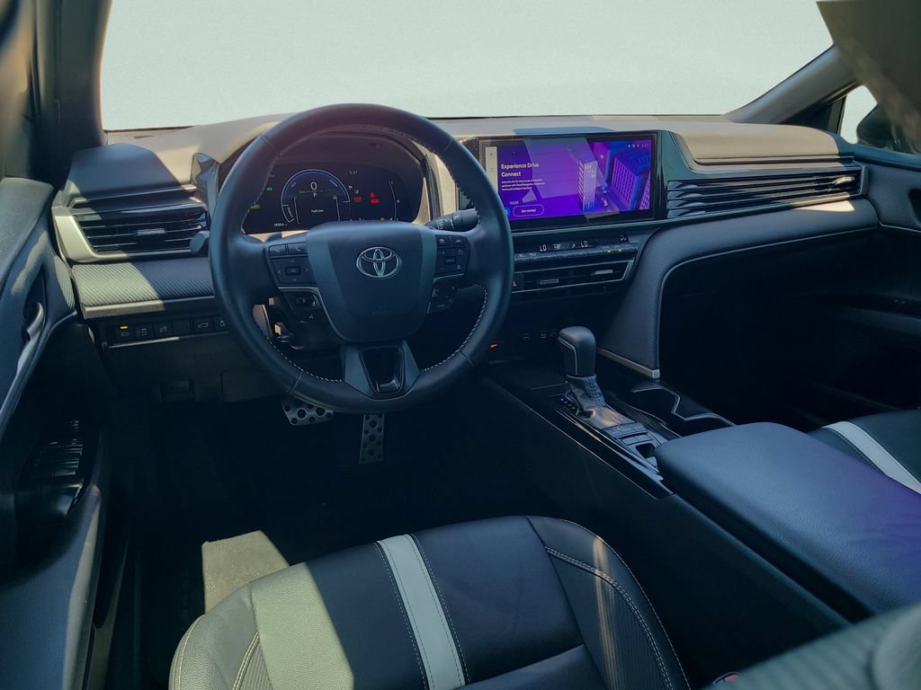 Used 2025 Toyota Camry SE w/ Multimedia Upgrade Package FWD image 11