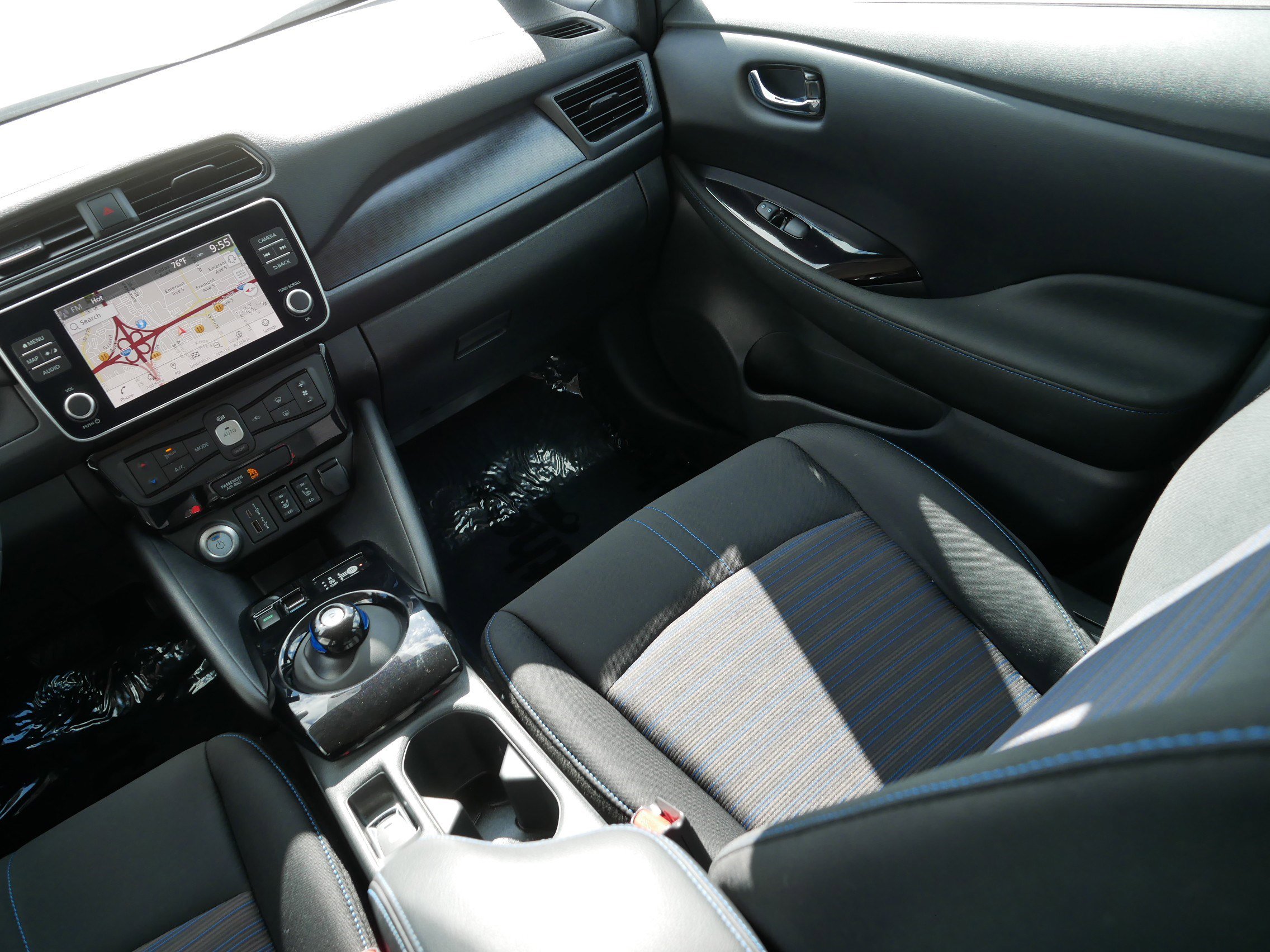 Used 2025 Nissan Leaf SV Plus FWD image 11
