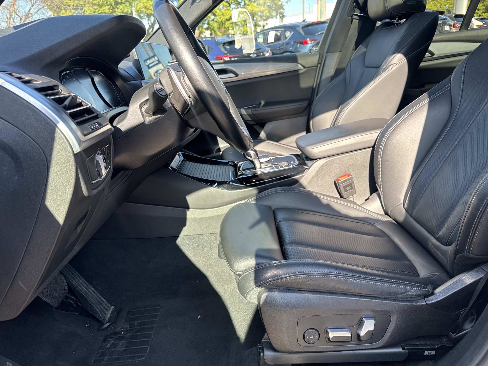 Used 2022 BMW X3 sDrive30i RWD image 16