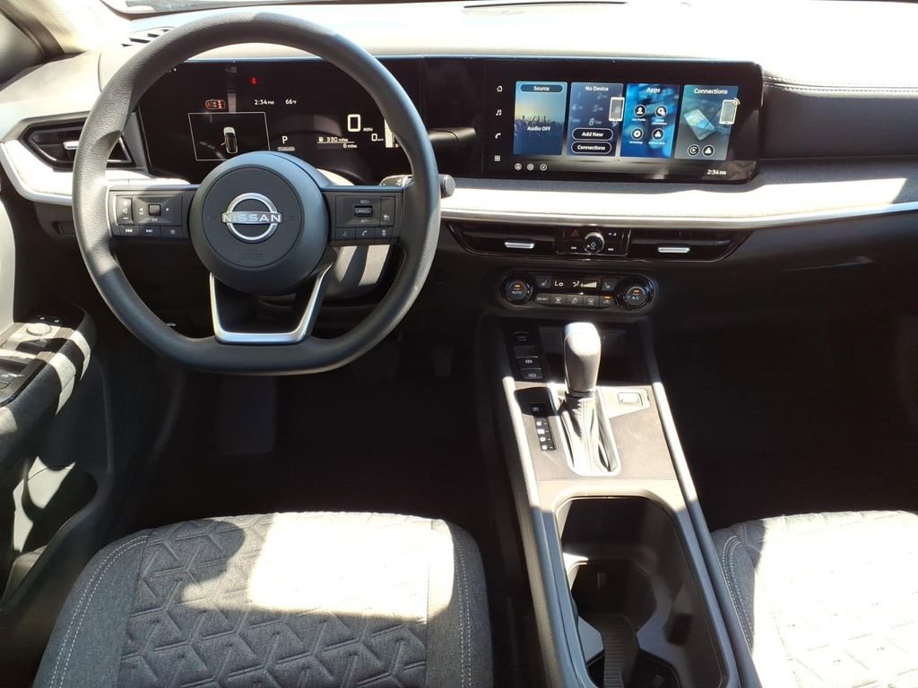 New 2026 Nissan Kicks SV w/ Cold Weather Package AWD/4WD image 10