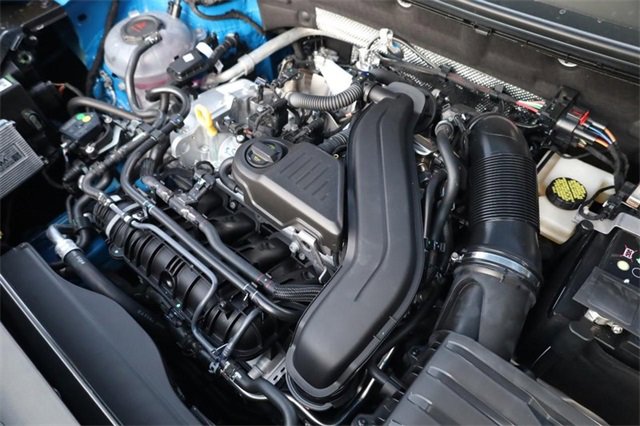 New 2025 Volkswagen Taos SE image 27