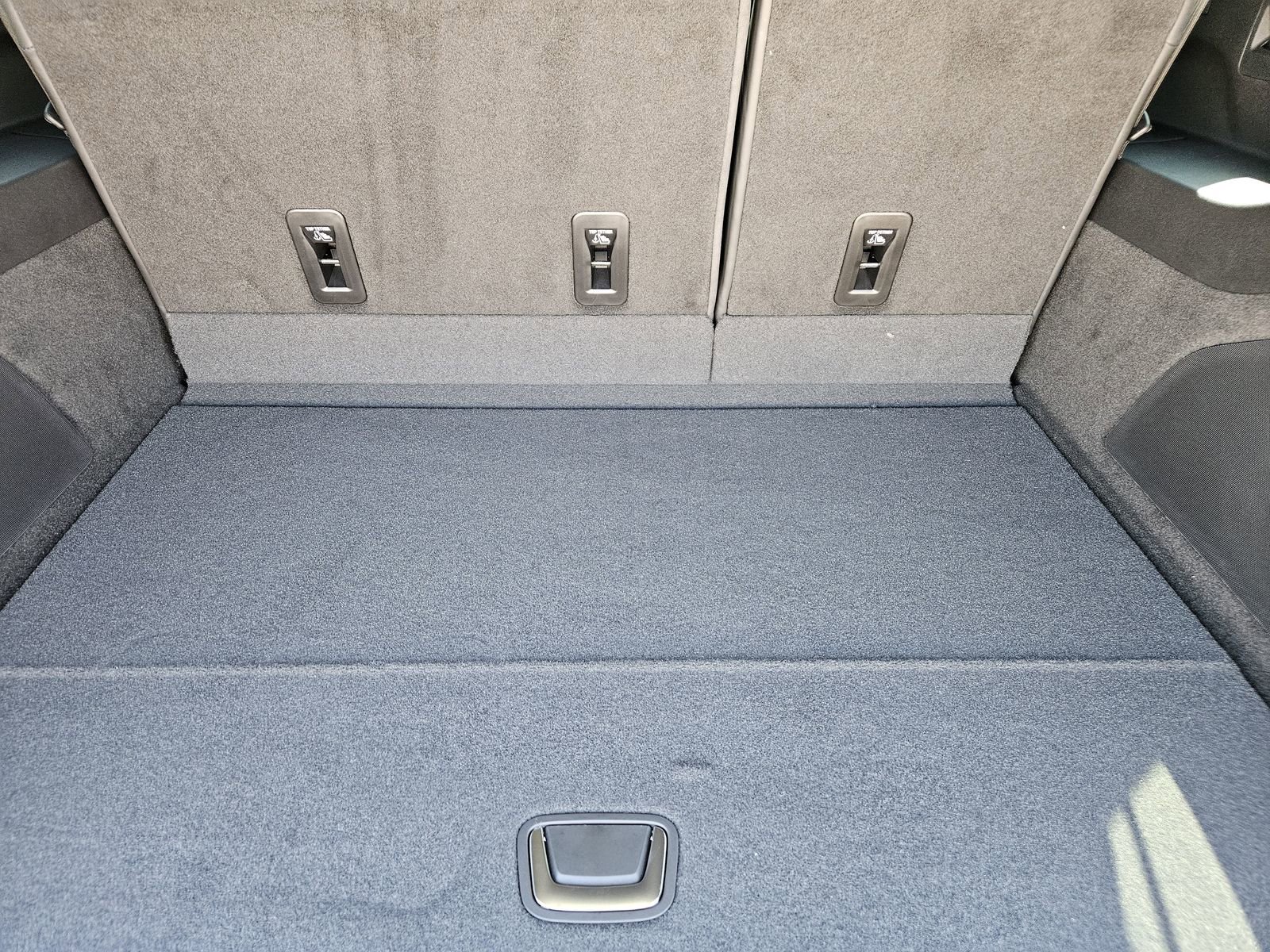 New 2026 Cadillac Escalade ESV Platinum Sport image 28