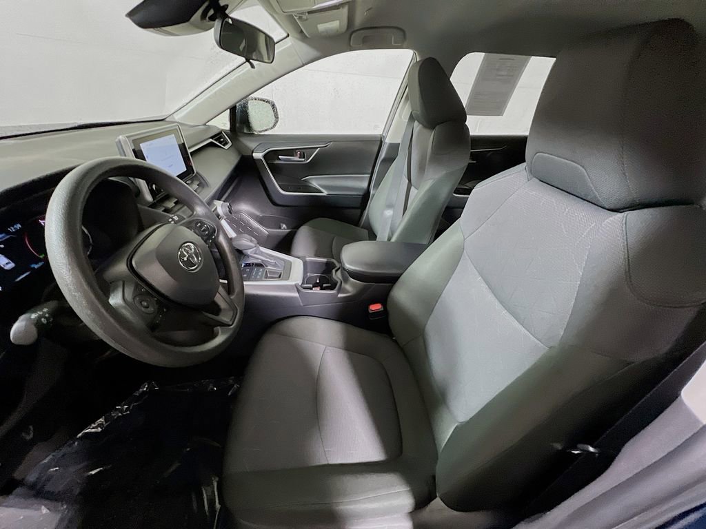 Certified 2025 Toyota RAV4 XLE image 18