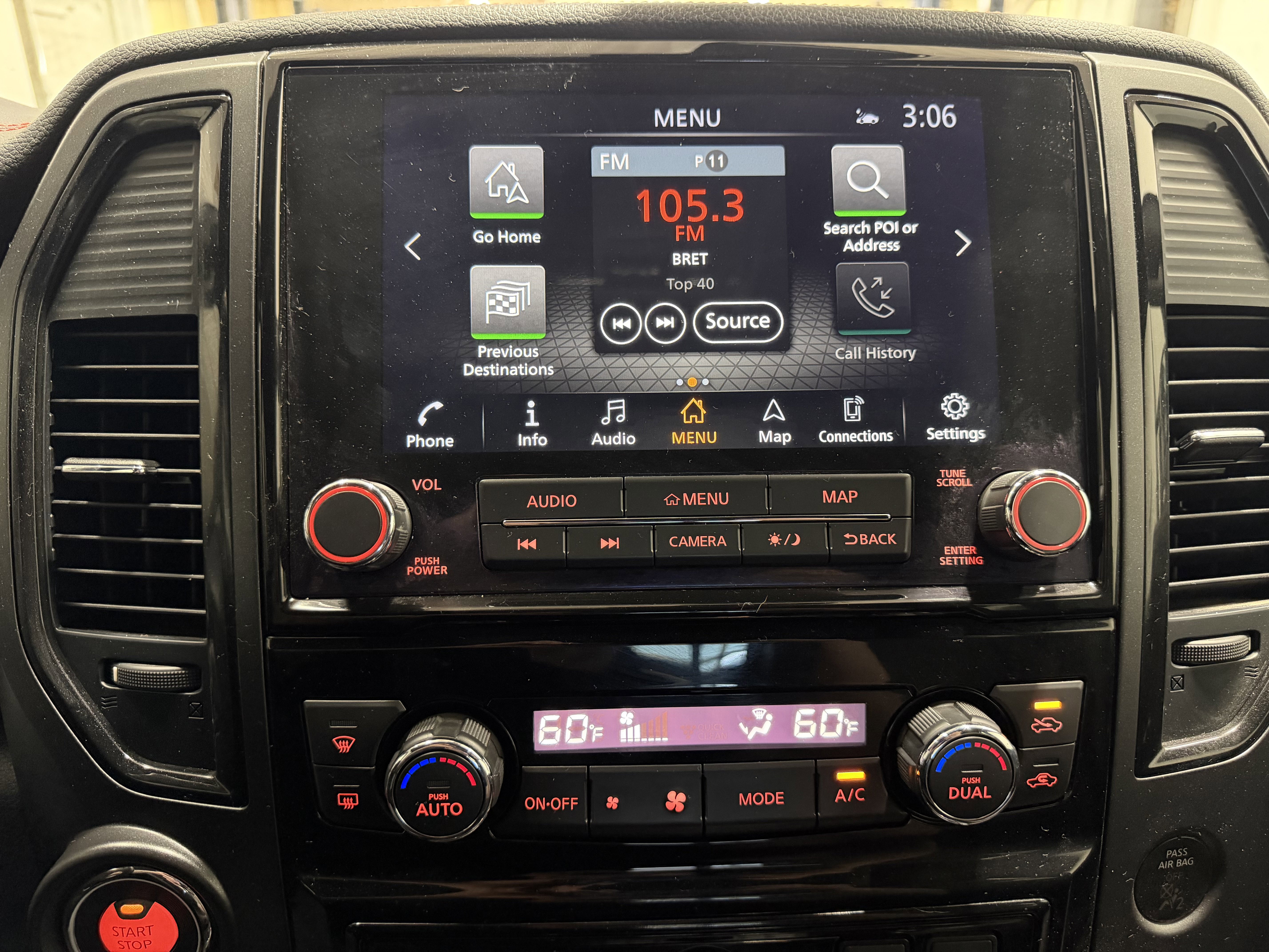 Used 2020 Nissan Titan PRO-4X w/ Pro-4x Convenience Package image 50