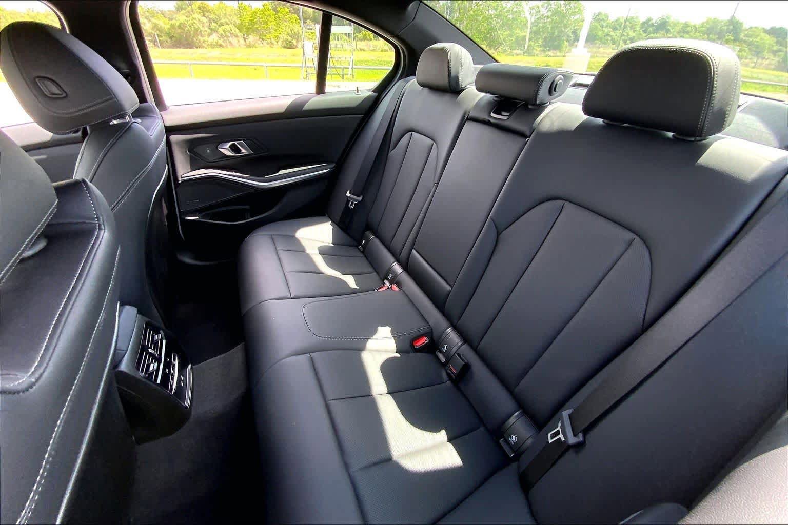 Used 2025 BMW M340i RWD image 20