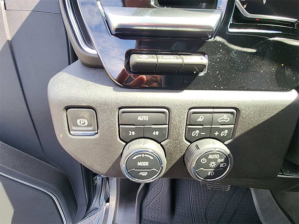 New 2026 Chevrolet Silverado 1500 LTZ w/ Technology Package image 22