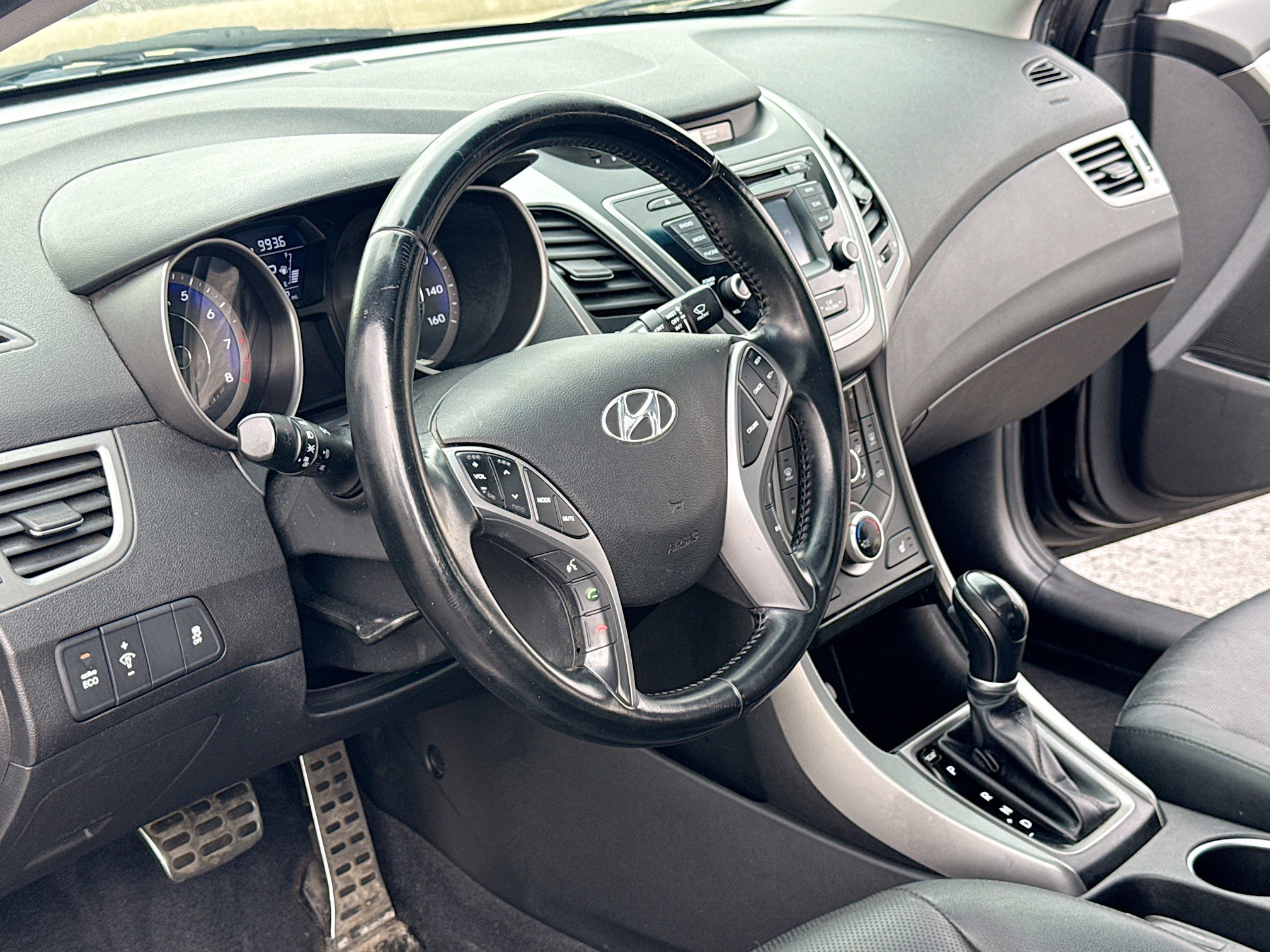 Used 2015 Hyundai Elantra Sport FWD image 4