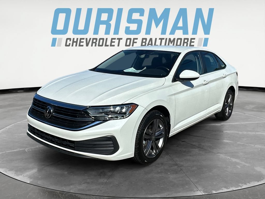 Used 2023 Volkswagen Jetta SE FWD image 2