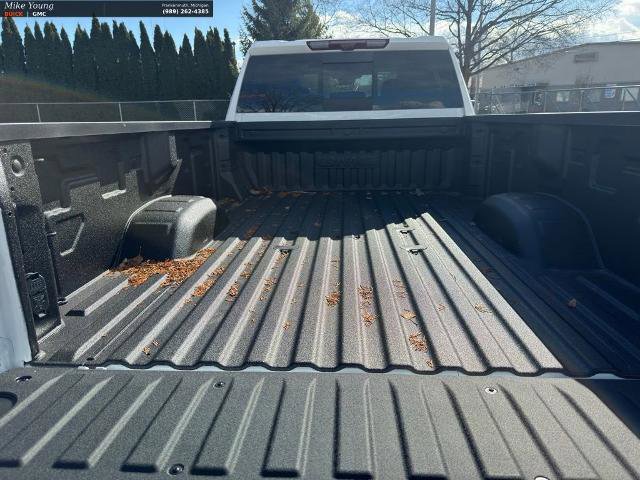 New 2026 GMC Sierra 3500 Denali w/ Denali Reserve Package image 7