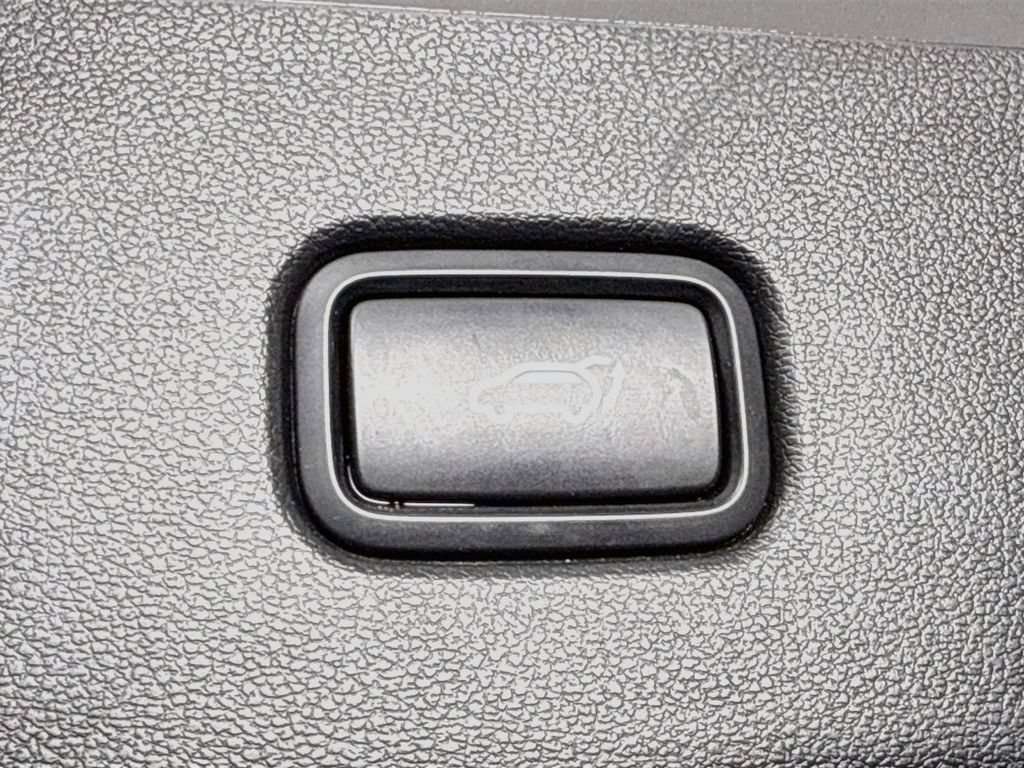 Certified 2022 Hyundai Tucson Limited AWD/4WD image 30