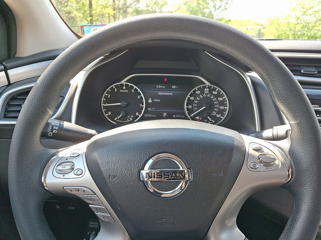 Used 2018 Nissan Murano S AWD/4WD image 19