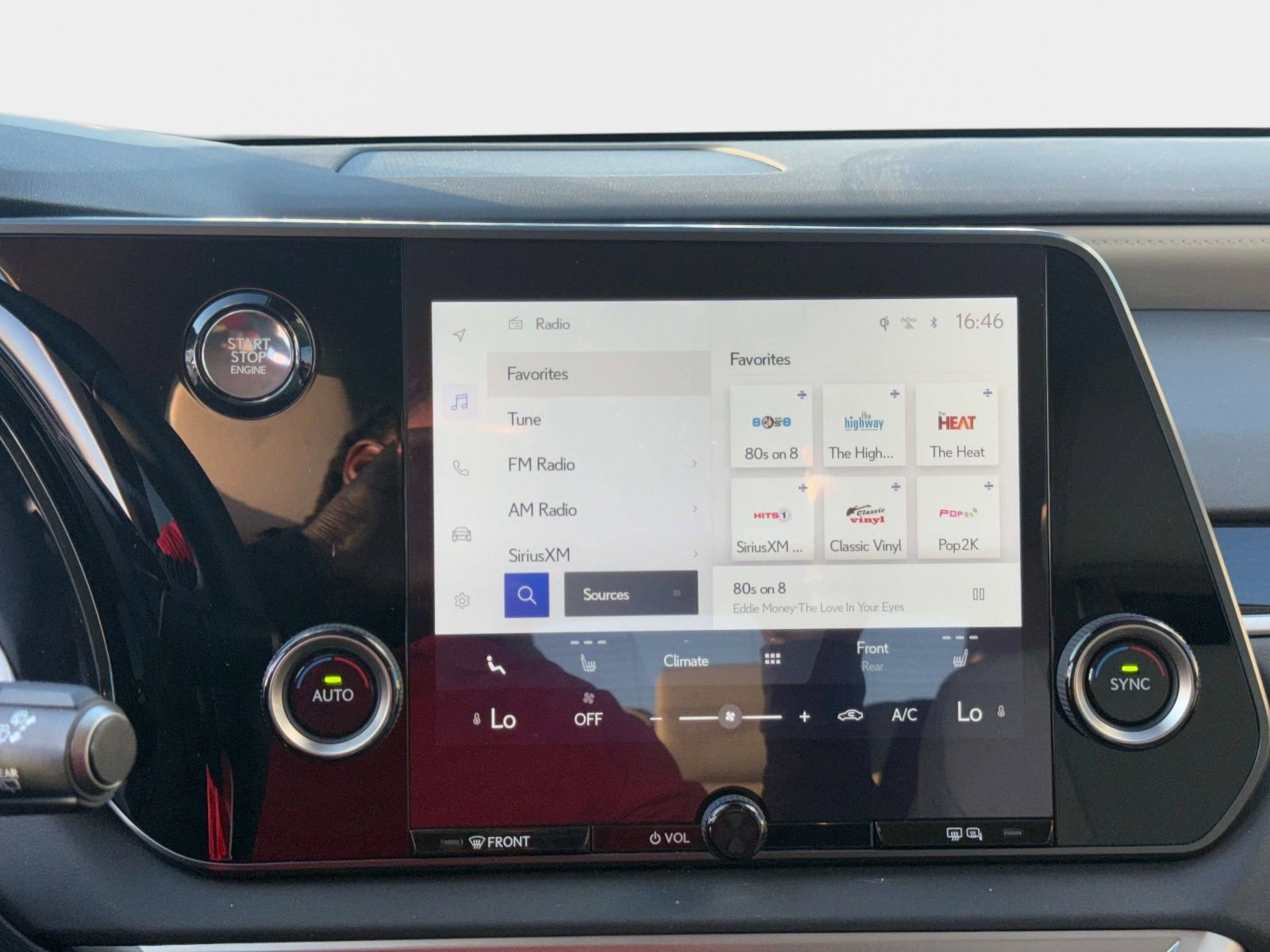 Used 2024 Lexus RX 350 FWD w/ Technology Package image 22