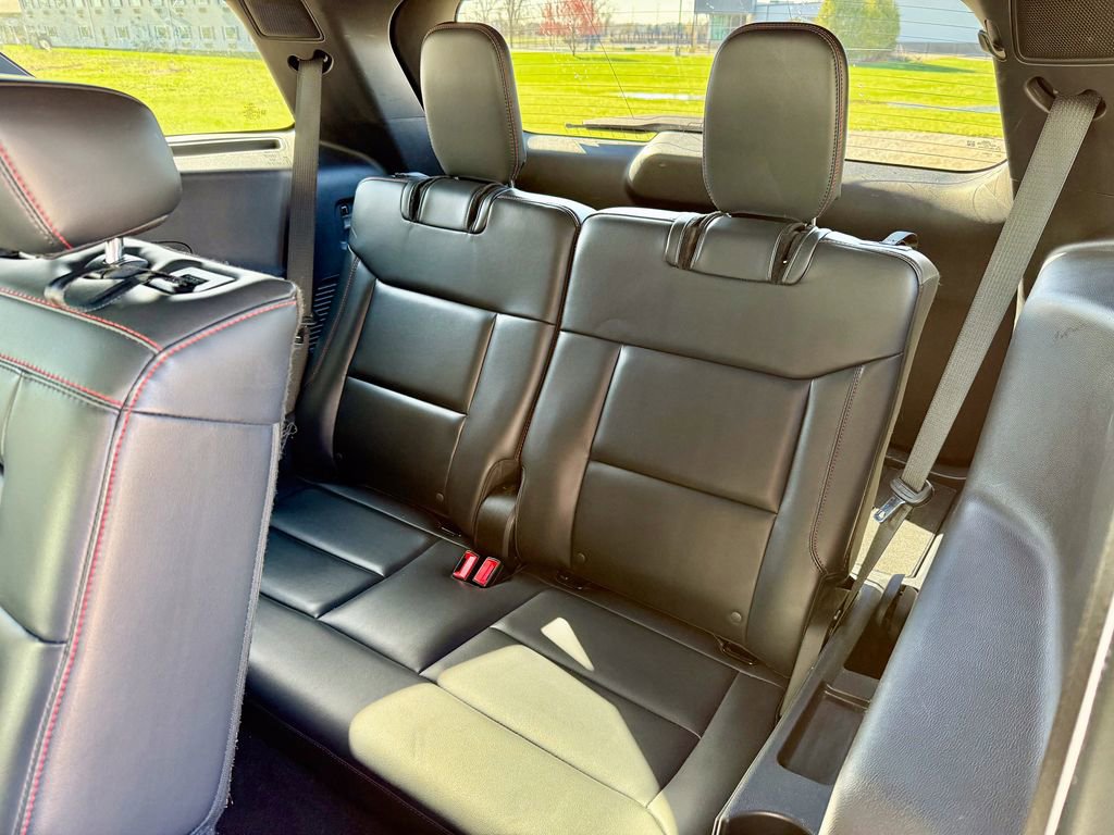 Used 2025 Ford Explorer ST-Line w/ ST-Line Street Pack image 13