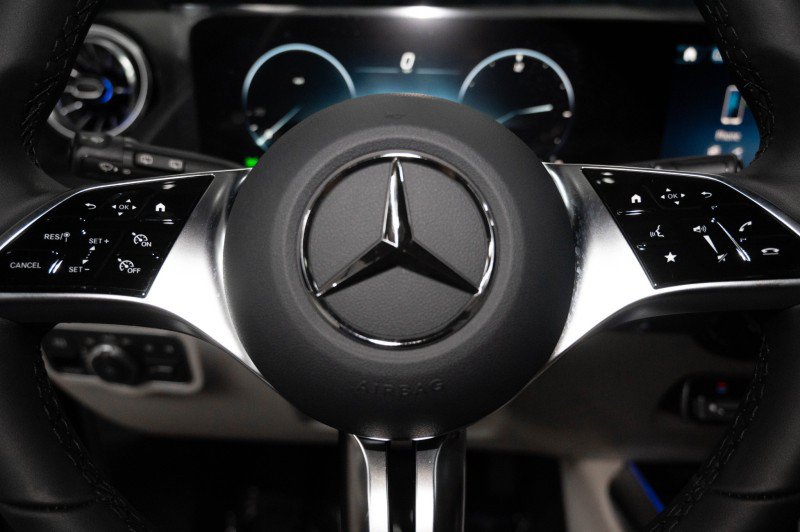 New 2026 Mercedes-Benz GLA 250 4MATIC image 23