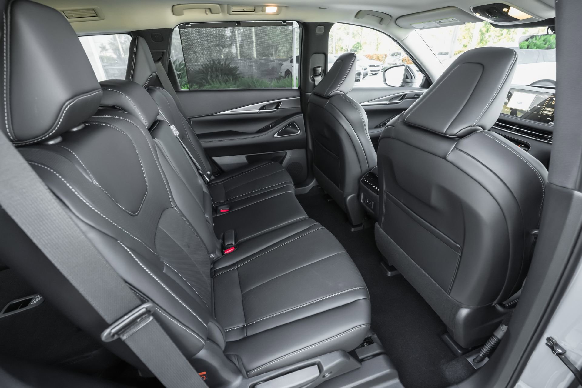 New 2026 INFINITI QX60 Luxe w/ Cargo Package image 27