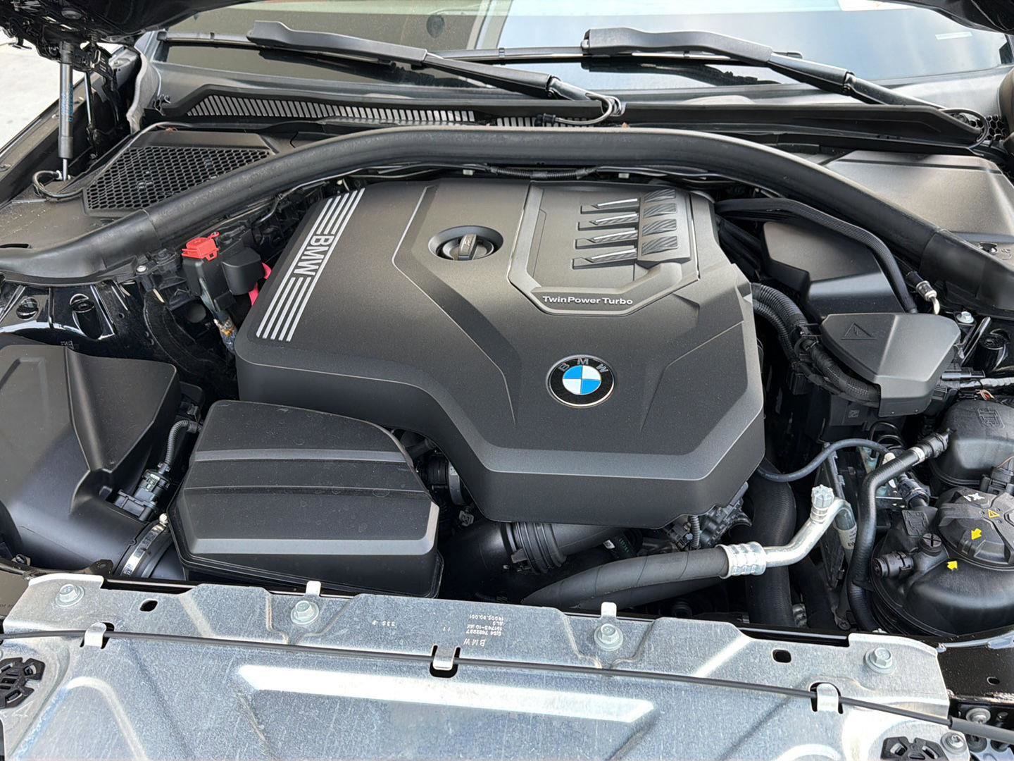 Certified 2023 BMW 330i xDrive Sedan w/ Premium Package AWD/4WD image 35