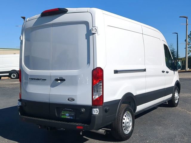 New 2026 Ford Transit 250 148 Medium Roof w/ Load Area Protection Package image 5