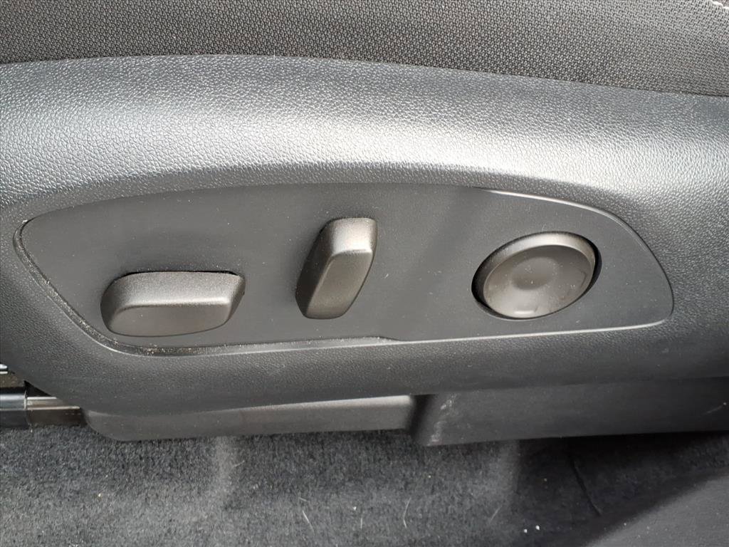 Used 2024 Chevrolet Traverse LT w/ LPO, Floor Liner Package image 5