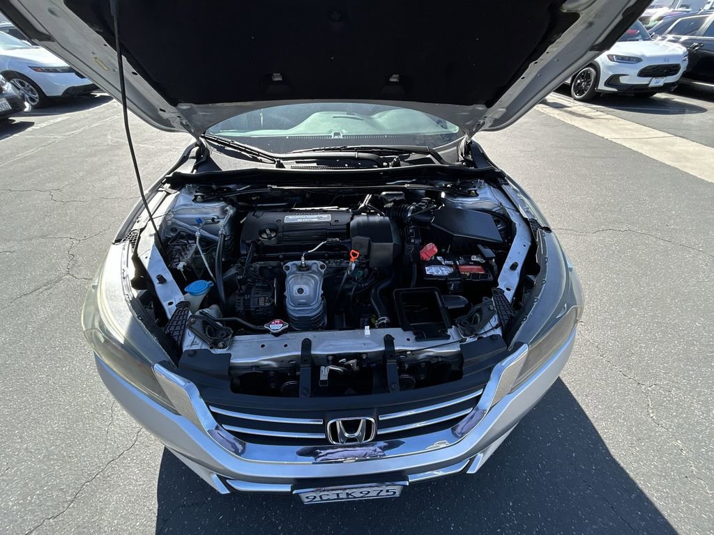Used 2013 Honda Accord EX image 26