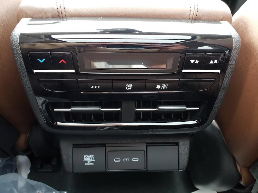 New 2026 Acura MDX w/ Technology Package AWD/4WD image 6