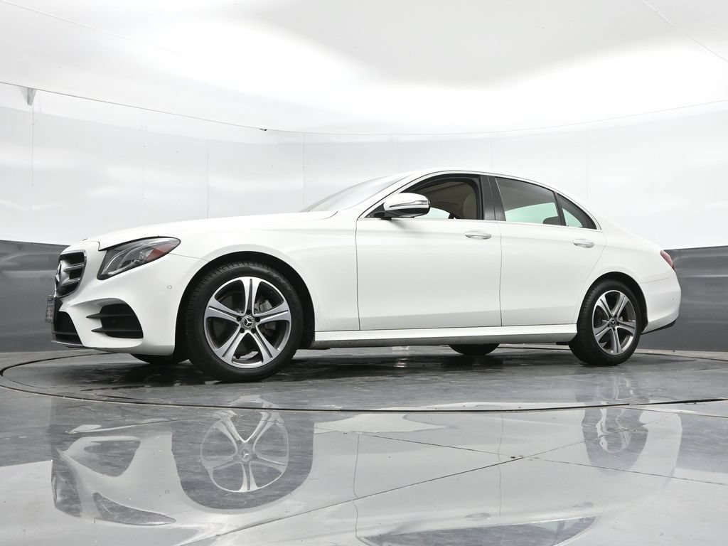 Used 2018 Mercedes-Benz E 300 4MATIC image 44