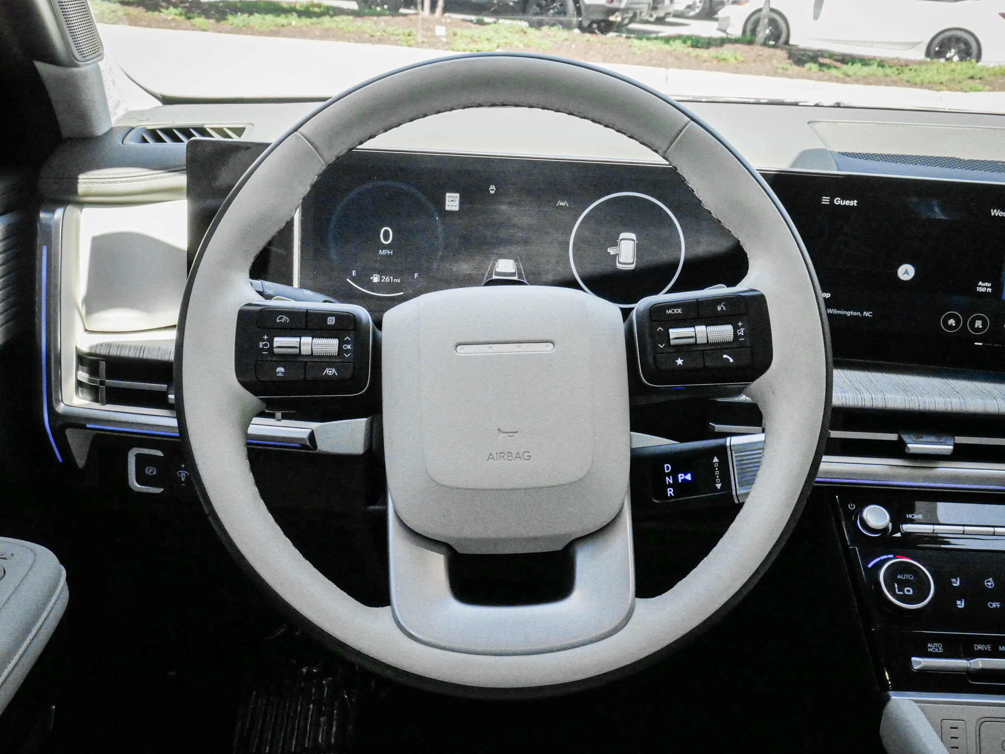 Used 2025 Hyundai Santa Fe Calligraphy FWD image 6