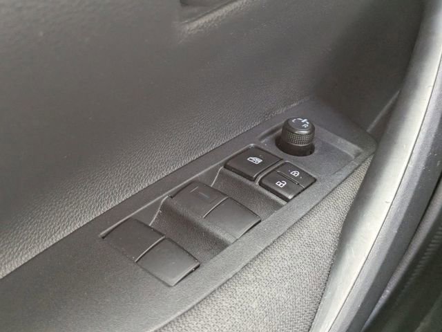 Used 2025 Toyota Corolla LE image 23