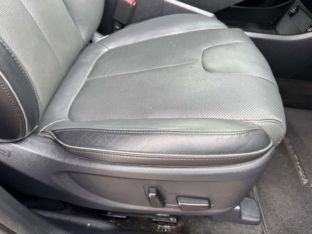 Used 2021 Hyundai Santa Fe SEL w/ Convenience + Premium Package image 16