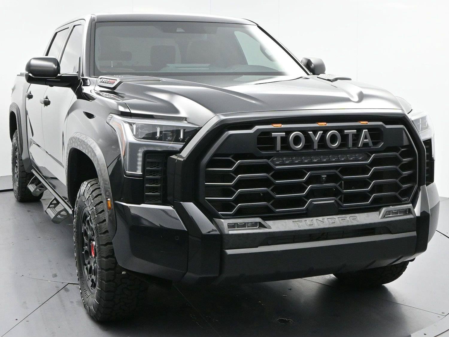 Used 2025 Toyota Tundra TRD Pro AWD/4WD image 2