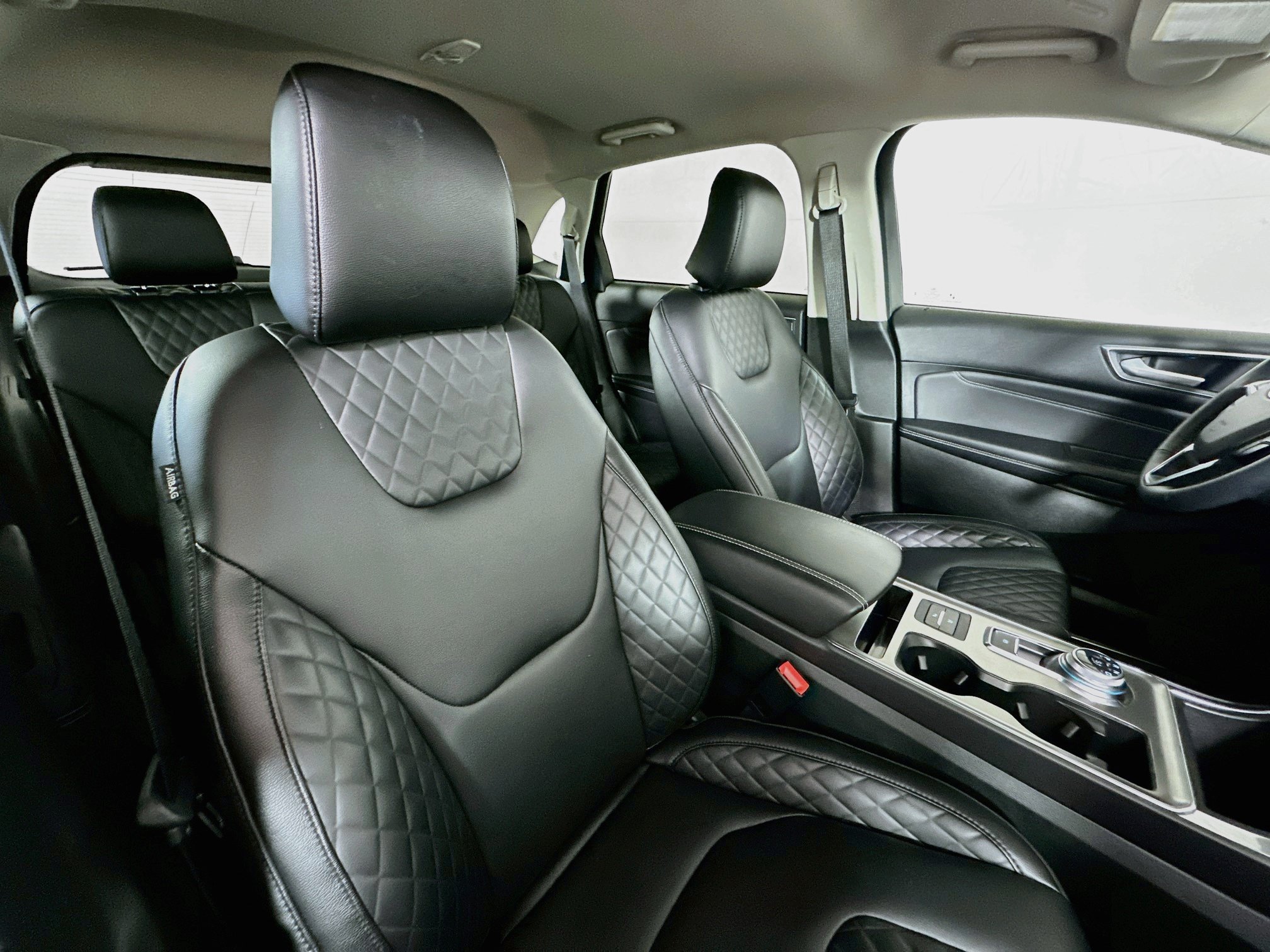 Used 2024 Ford Edge Titanium AWD/4WD image 26