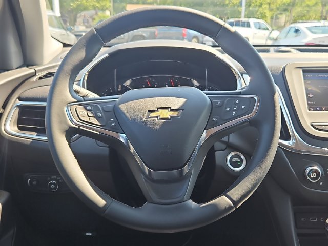 Used 2024 Chevrolet Equinox LT FWD image 14