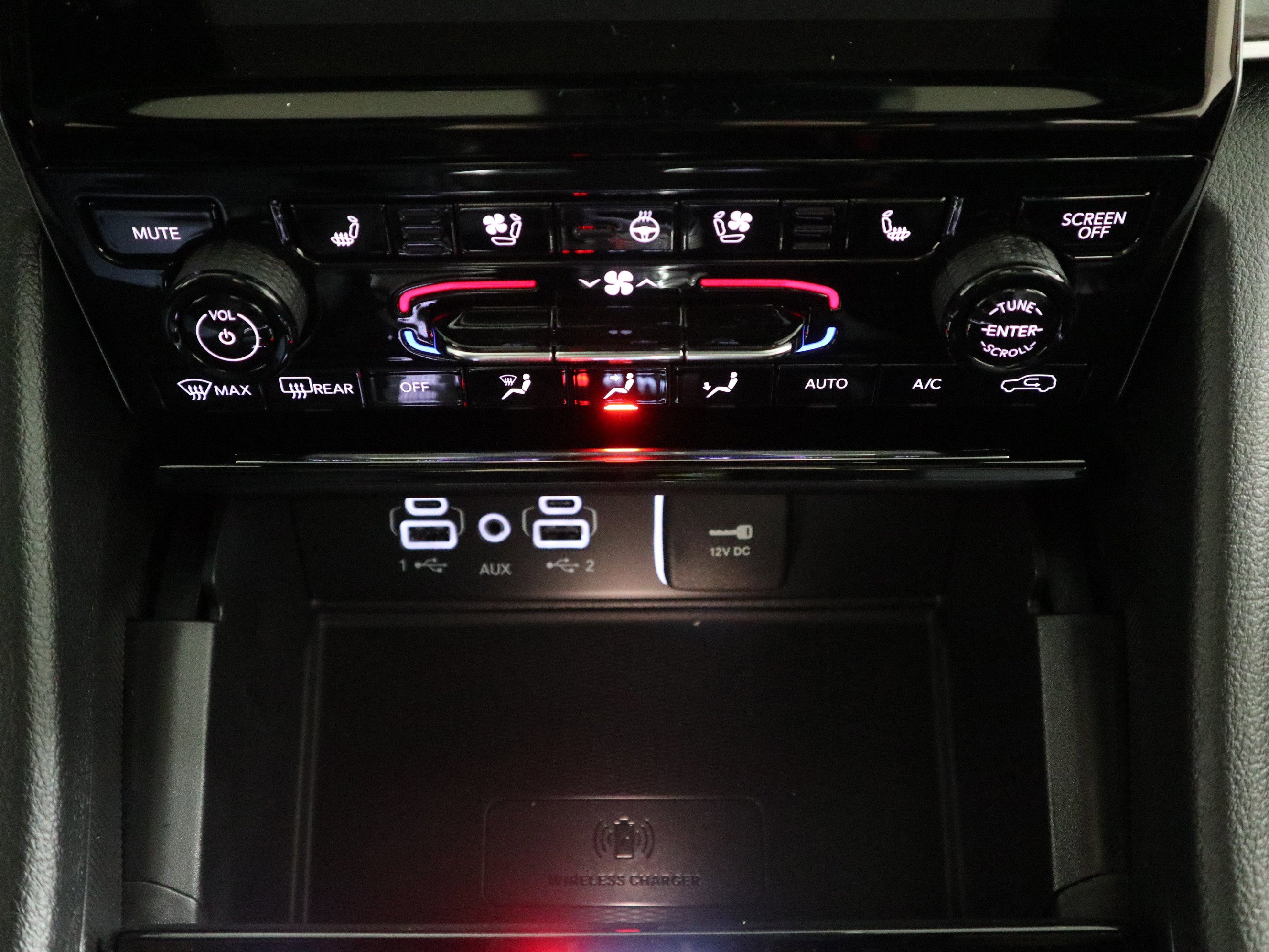 New 2025 Jeep Grand Cherokee Limited w/ Luxury Tech Group II image 26