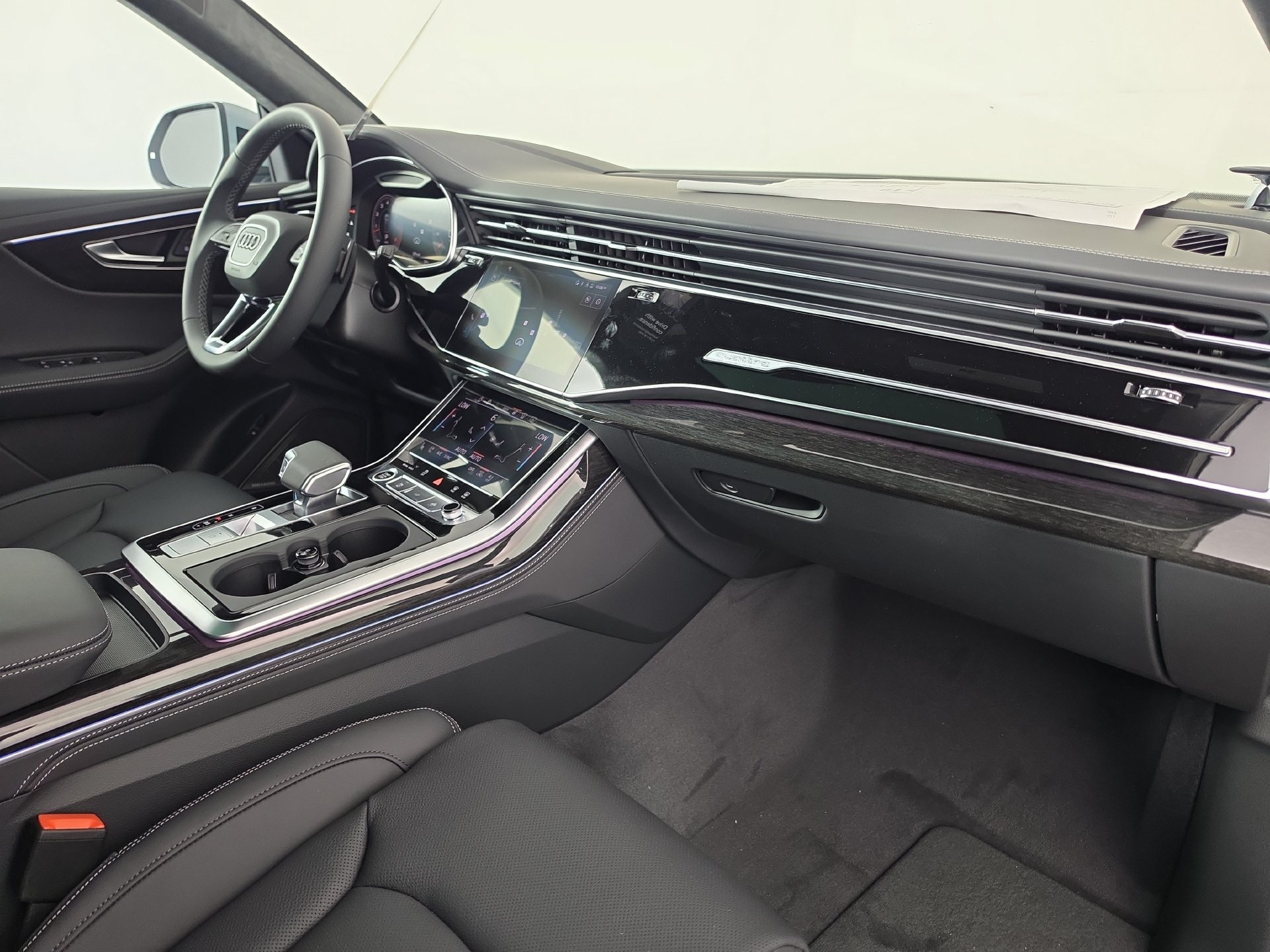 New 2026 Audi Q8 Prestige AWD/4WD image 43